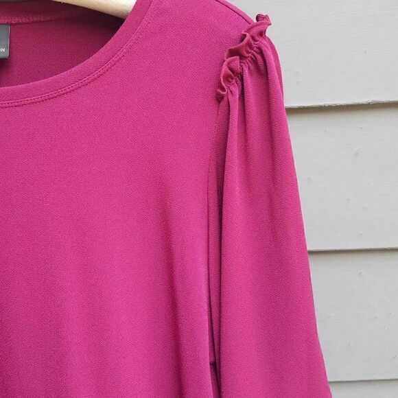 Worthington Ruffle shoulder Half Sleeve Tee Size Large - Picture 5 of 8